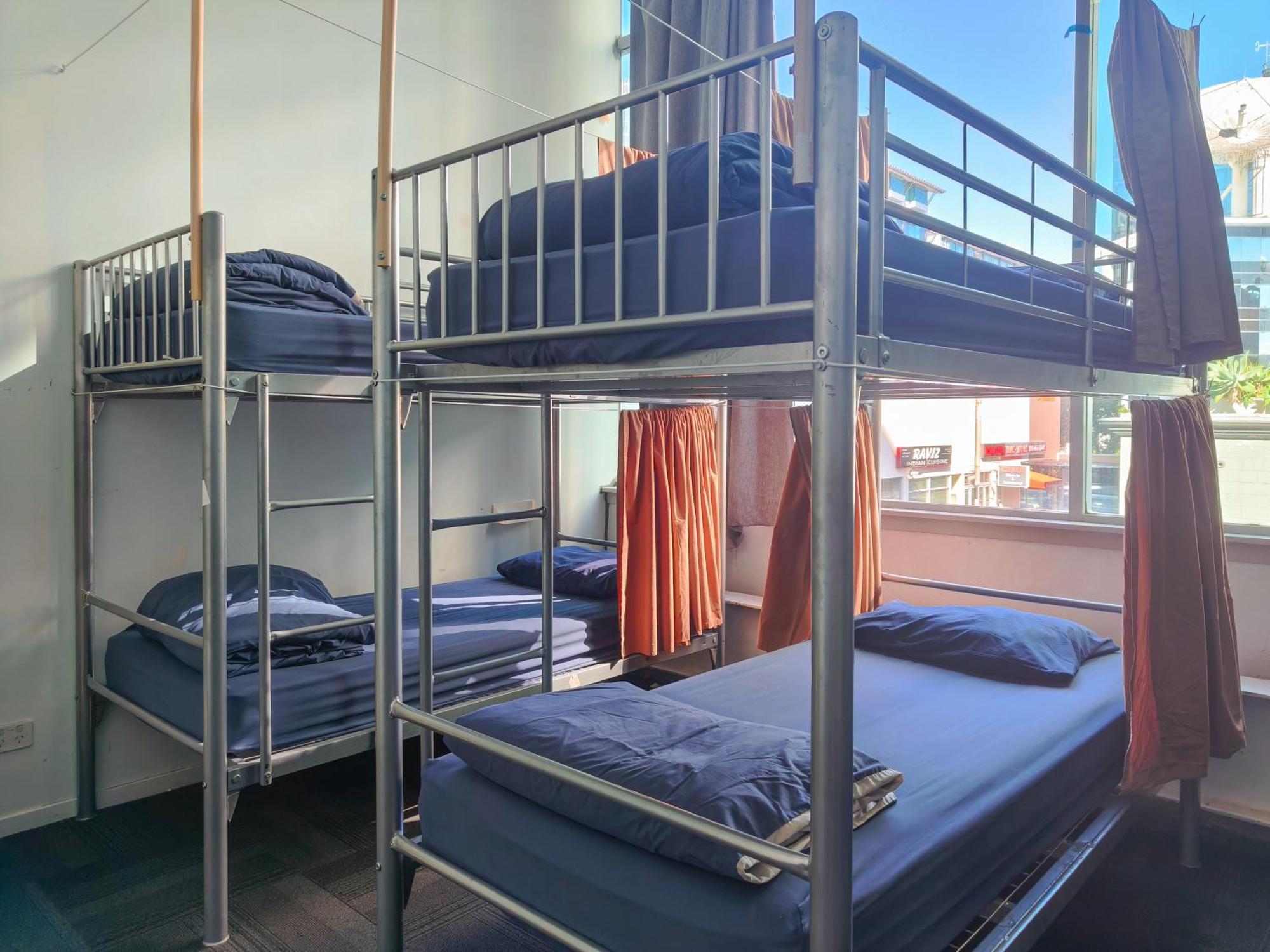 Hostel Metro Adventurer Backpackers Auckland